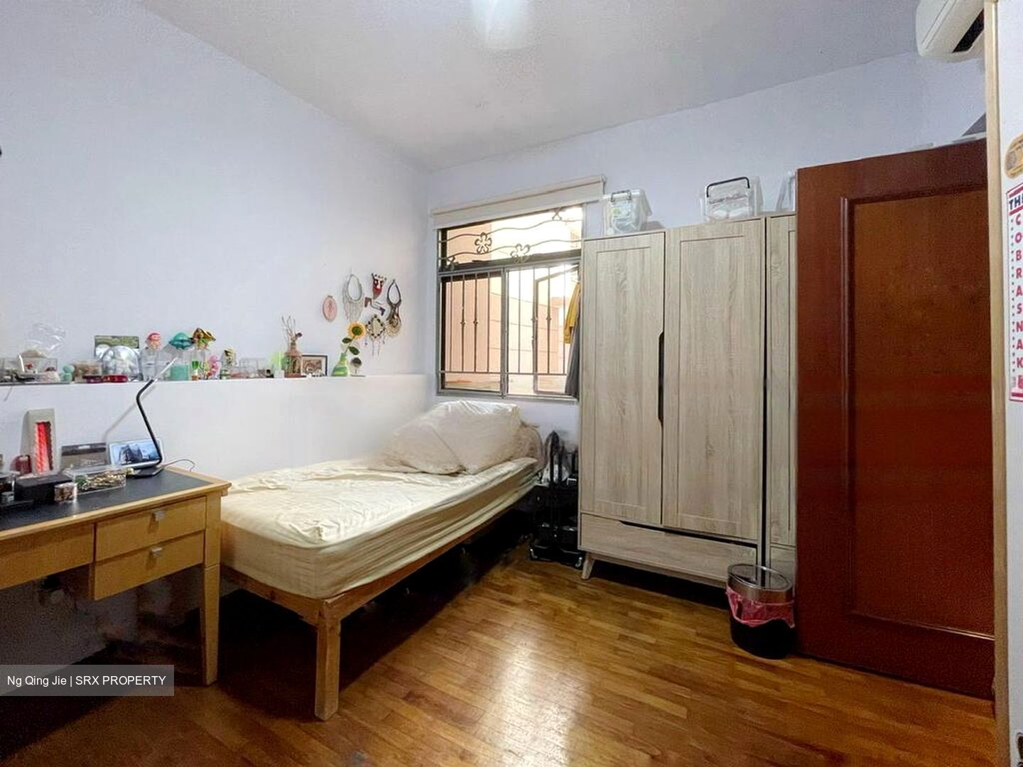 Seletaris (D27), Condominium #458894841